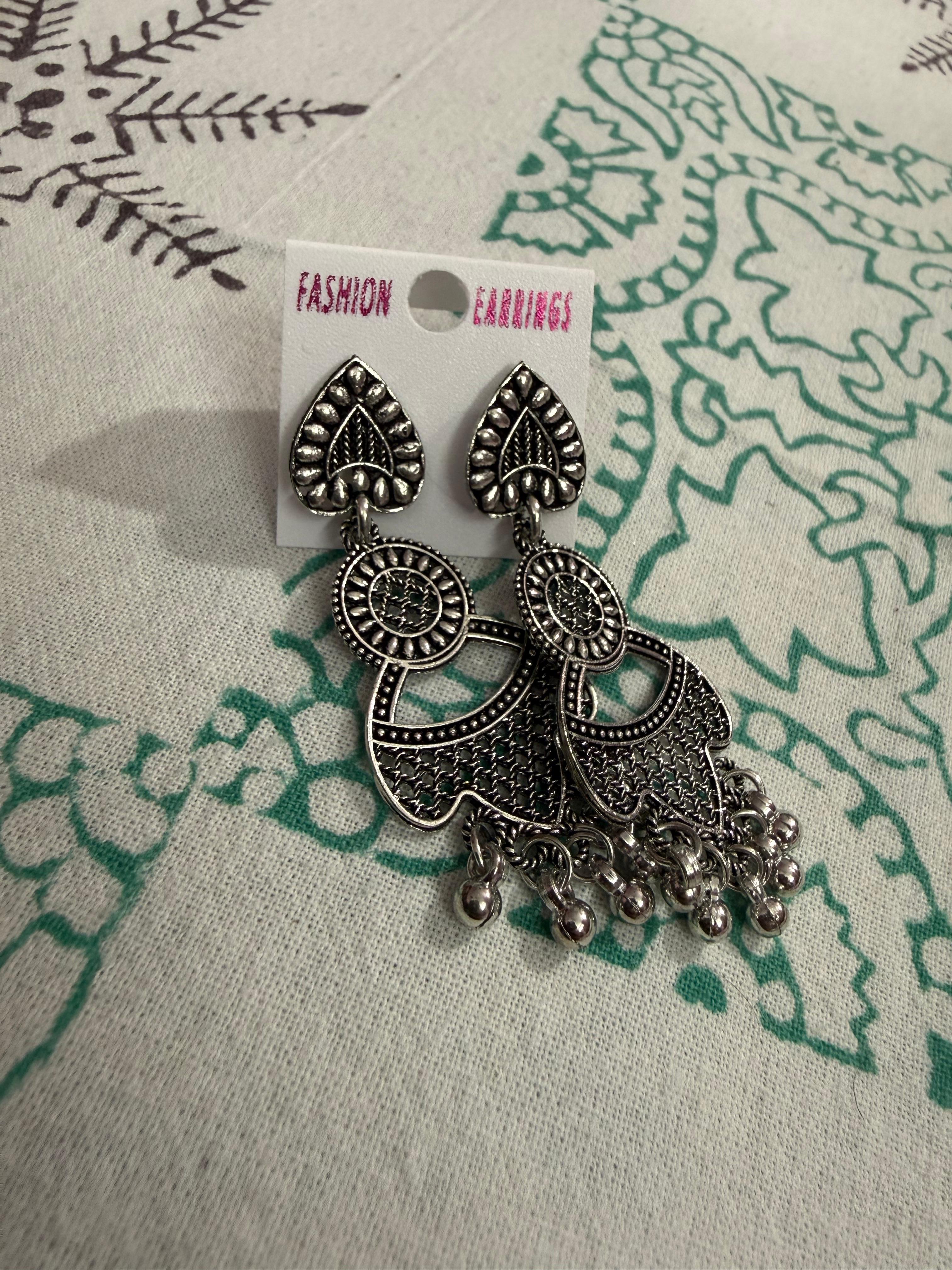 Latkan Earings (Silver Anti-Tarnish)